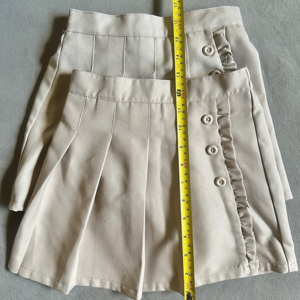❌SOLD❌EUC- 2pcs Nautica School Uniform Skort with ruffles-size 6